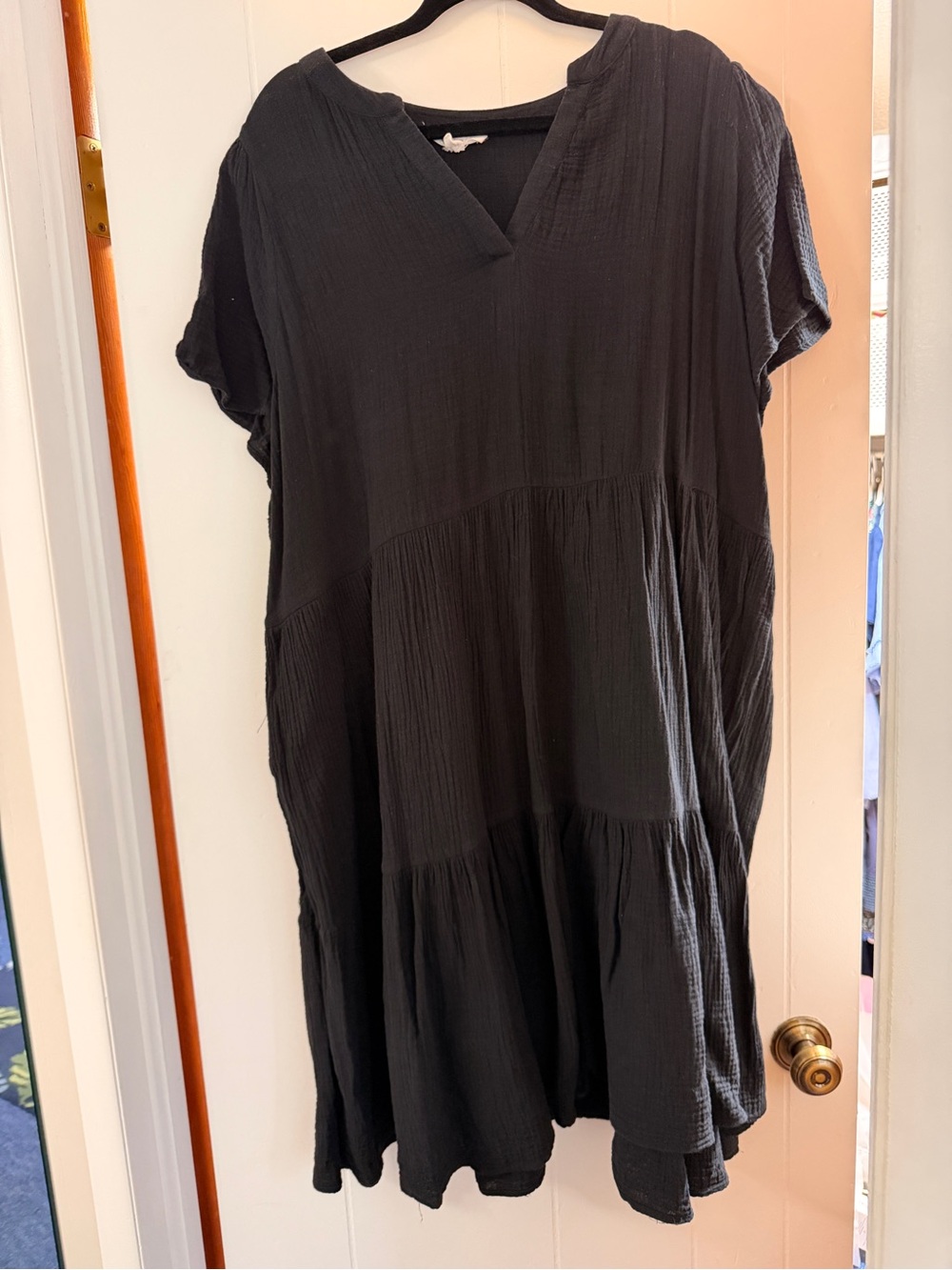 Lucky Brand Black Tiered V-Neck Midi Dress